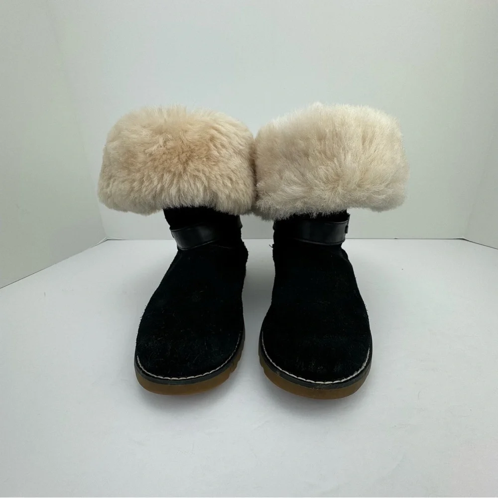 UGG Nessa Boots shearling lined black suede mid calf boots size 2.